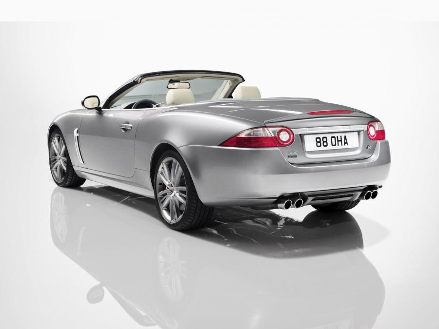  Jaguar XKR Portfolio Convertible 2007 года  (фото 25 из 26)